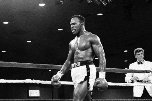 Evander Holyfield dethroned former Mike Tyson opponent with stunning KO to become heavyweight champion