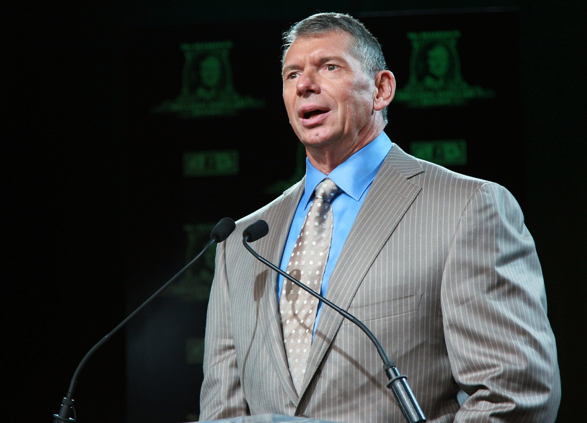 “I felt like I sort of owed him something”… Vince McMahon opens up about letting Bret Hart punch him after Montreal Screwjob