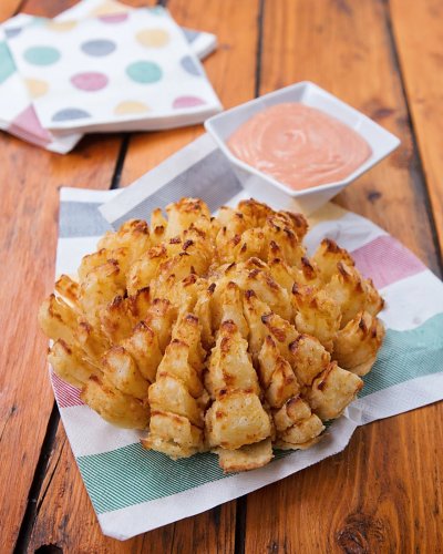 Air Fryer Blooming Onion | Blue Jean Chef - Meredith Laurence