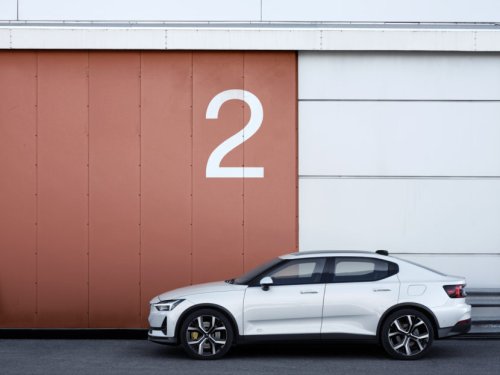 BMW i4 eDrive40 vs Polestar 2 -- Top Gear Comparison