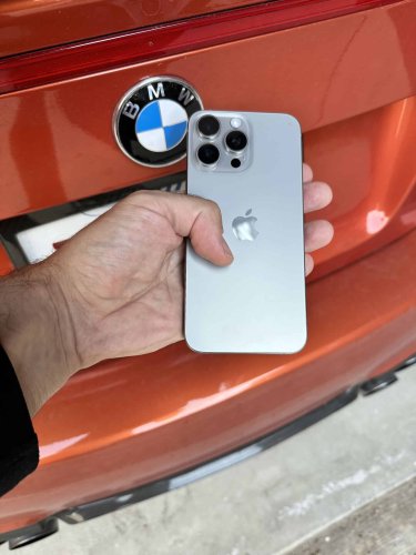 iPhone 15 NFC Chip May Break After Charging on BMW Wireless Charger