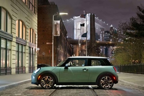 2025 MINI Cooper S Arrives In The US With 201 HP For $32,200
