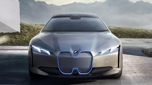 Dealers get BMW i4 preview, excited for the new model