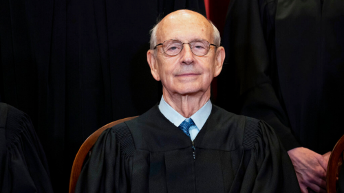 Supreme Court Justice Stephen Breyer Set To Retire