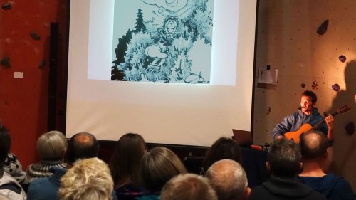 Satirischer Kletterabend: Eberhard Köpf nimmt Szene aufs Korn
