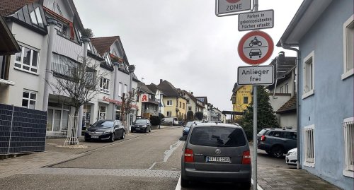 Verkehrskonzept in Waldbronn: Wird Parken teilweise kostenpflichtig?