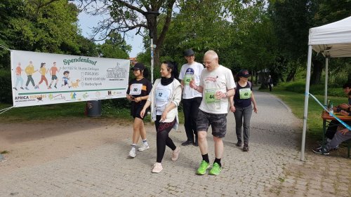Spendenlauf der Ettlinger KjG St. Martin für Mädchenschule in Afrika