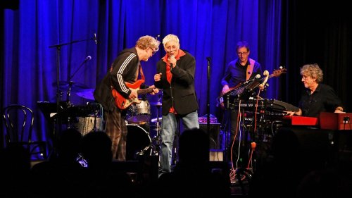 Gewaltige Klangwelten mit dem Elektro-Pop-Jazz-Orchester.