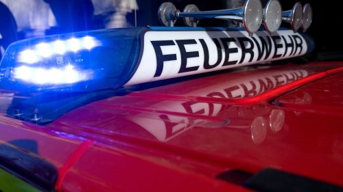 Bretten: Elektroverteilerbrand löst Feuerwehreinsatz aus