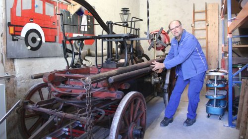 Als die Feuerwehrspritze noch mit Pferden zum Brandort gezogen wurde