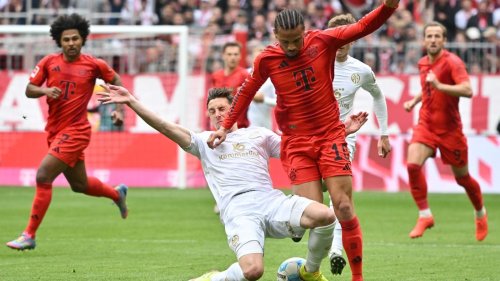 Meister-Entscheidung vertagt: Bayern und Bayer gewinnen