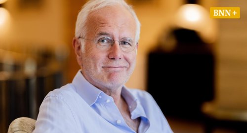 Harald Schmidt: „Politiker sitzen viel zu selten im Eiscafé in Ettlingen“