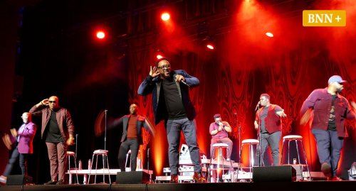 A-cappella in Baden-Baden: Naturally 7 bringt das Publikum zum Tanzen