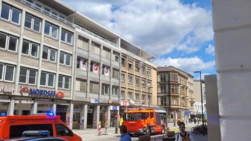 Wohnung am Marktplatz Karlsruhe brennt – zum zweiten Mal in der Woche