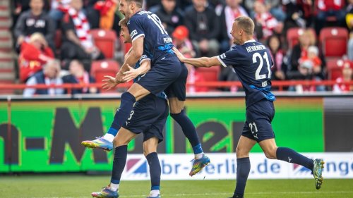 3:0 bei Union: Heidenheim hat Relegationsplatz sicher