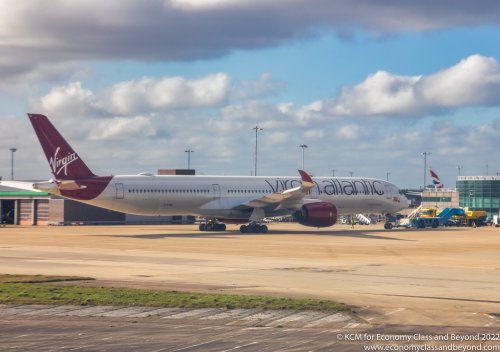 Airplane Art – Virgin Atlantic Airbus A350-1000 at London Heathrow