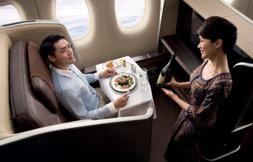 Singapore Airlines : des profits record et 7,5 mois de bonus pour les salariés !