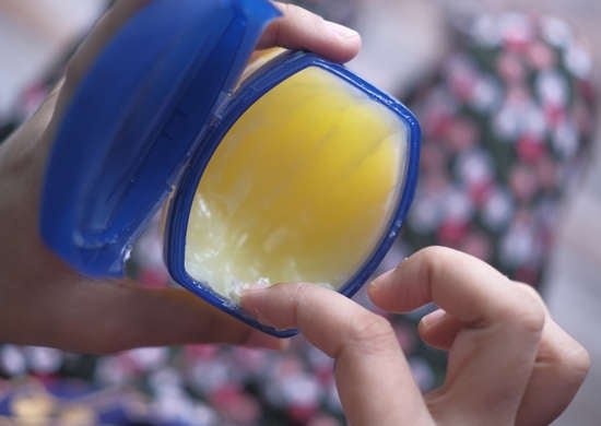 21 Household Problems You Can Fix With Vaseline