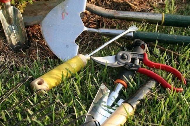 How To: Care for Garden Tools