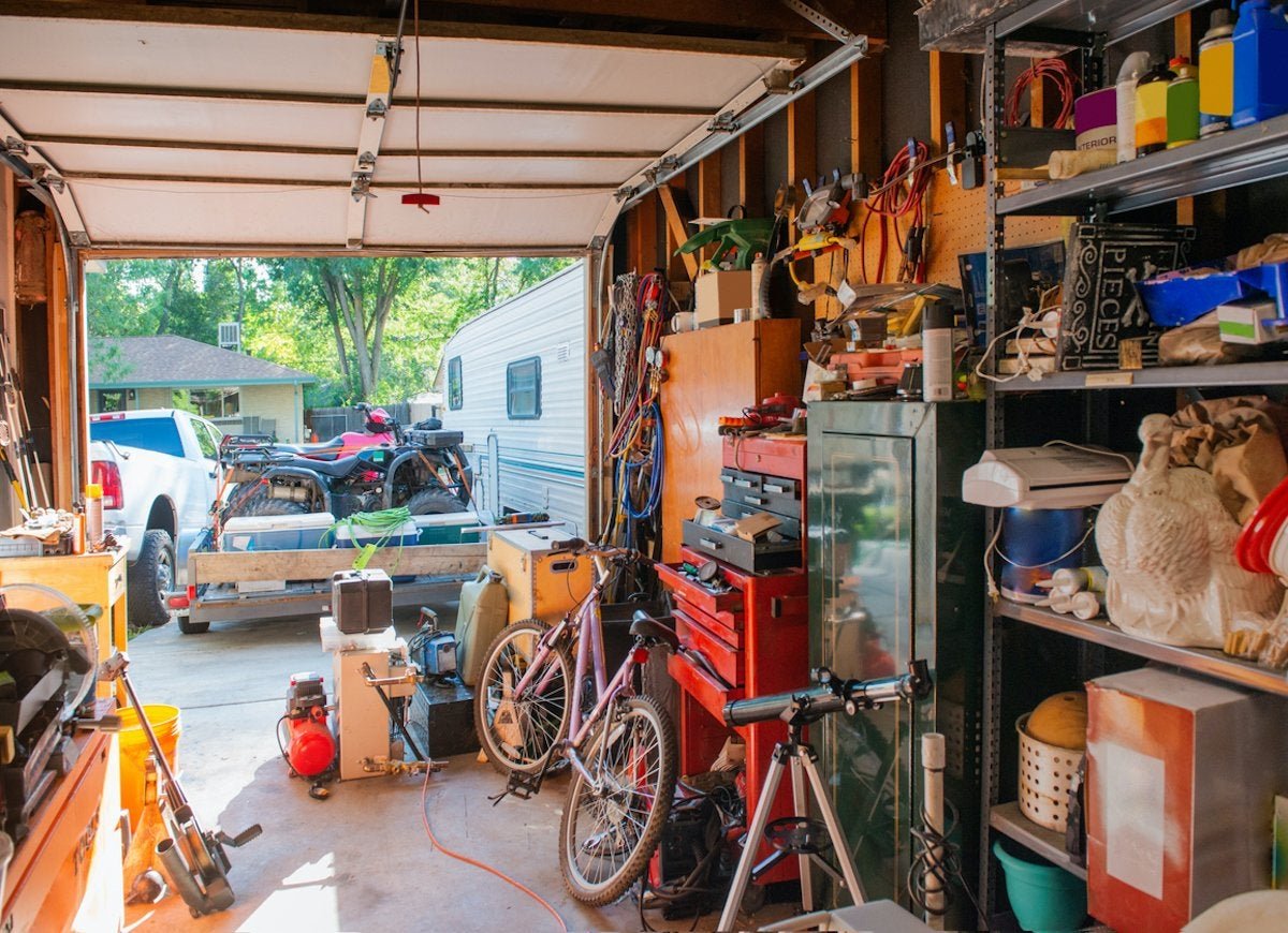 15 Things Never to Keep in Your Garage