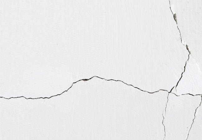 Solved! How Concerned You Should Be About Cracks in the Walls