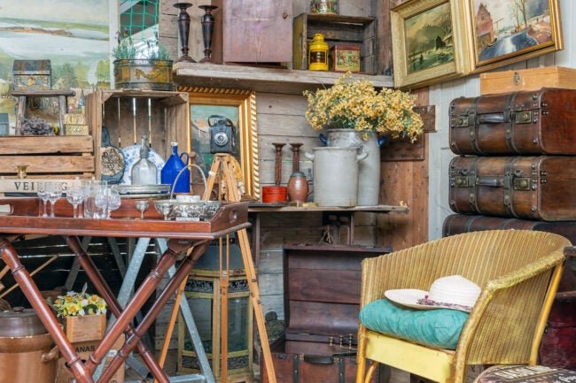 10 Rules to Follow When Buying Secondhand Furniture