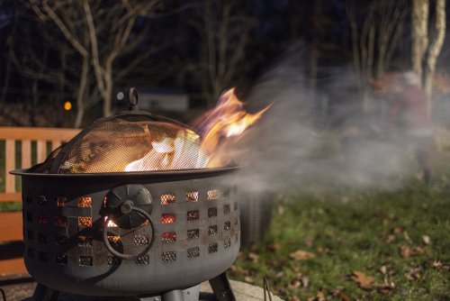 Why Backyard Fire Pits Are Overrated