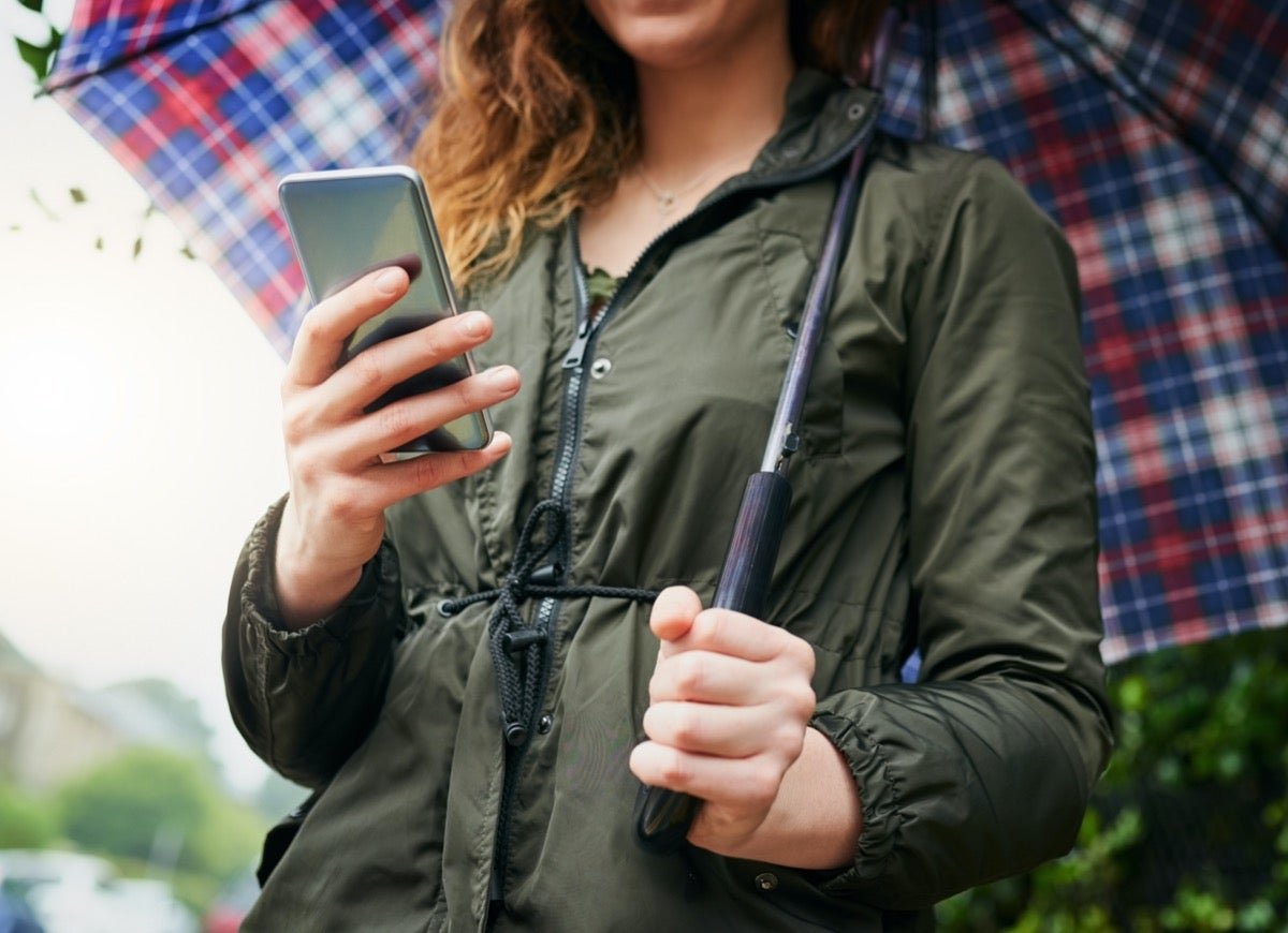7 Smartphone Apps for Emergencies That You Need to Download Right Now
