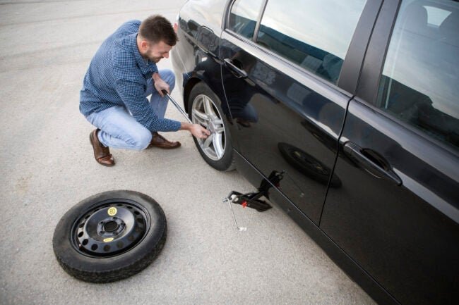 How to Change a Tire Like a Pro