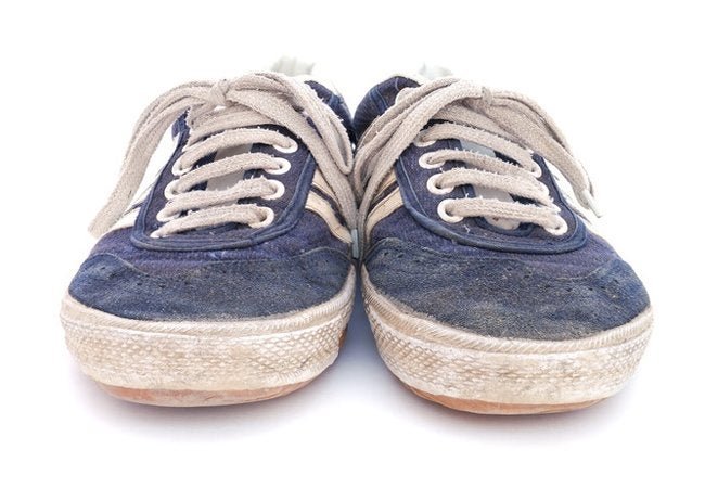 3 Fixes for Smelly Footwear