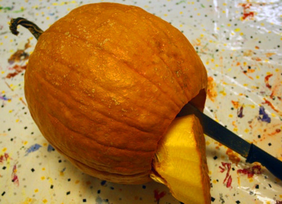 12 Brilliant Hacks for Your Best-Ever Halloween Pumpkin