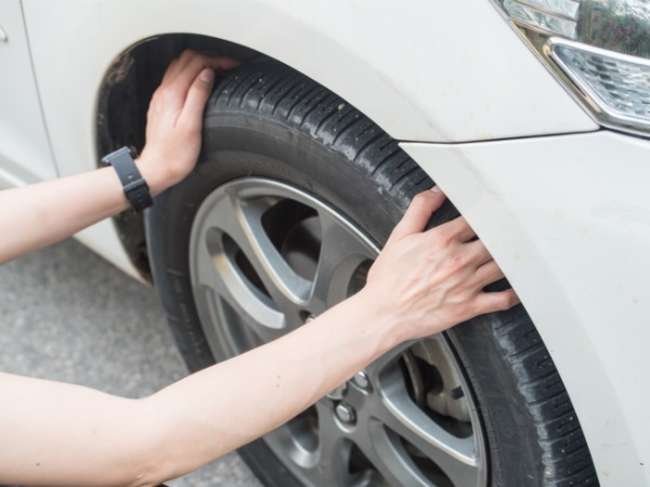 Old-School Car Maintenance Tricks All Drivers Should Know