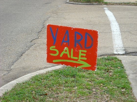 How To: Hold a Successful Yard Sale
