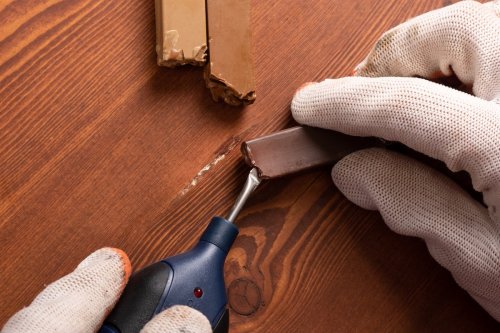 Quick Home Fixes Everyone Should Know How to Do