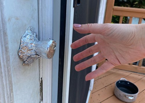 PSA: This Dangerous Hack Claims to Foil Burglars—But It Can Cost You