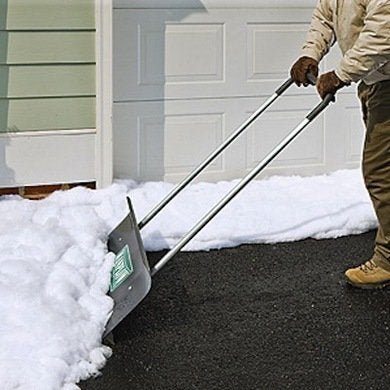 8 Innovative Snow Shovels to Help You Clear the Path