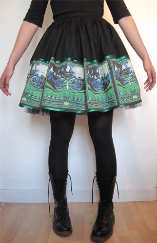 Nerdy shirts, skirts and dresses from Frockasaurus