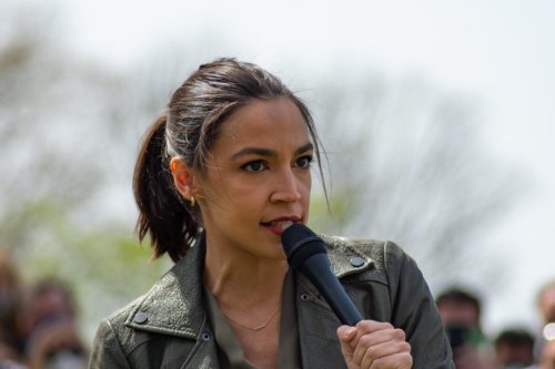 Bernie Sanders and AOC rally tens of thousands in Denver for progressive agenda (video)