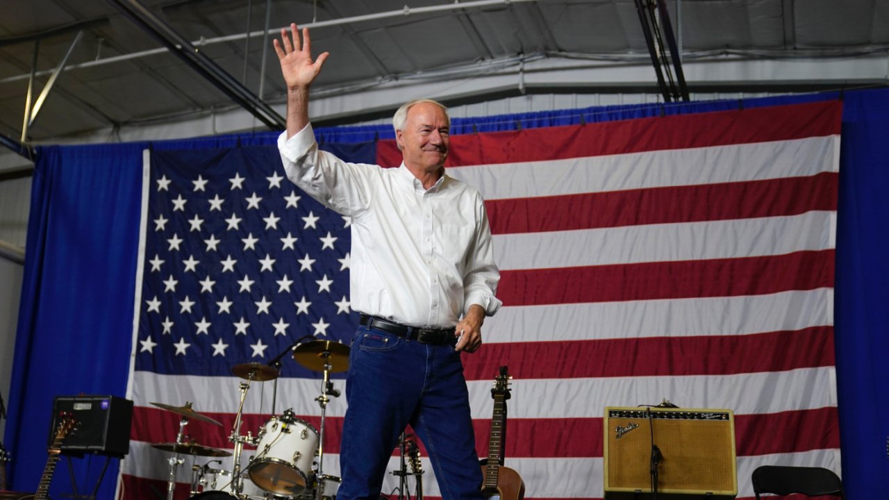 Asa Hutchinson says he has qualified for GOP debate