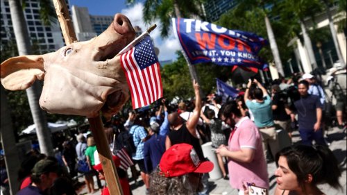 ‘We want Trump’: Hundreds of former president’s supporters gather at Miami courthouse
