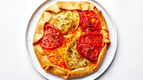 This Cheesy Tomato Galette Needs Only 3 Ingredients