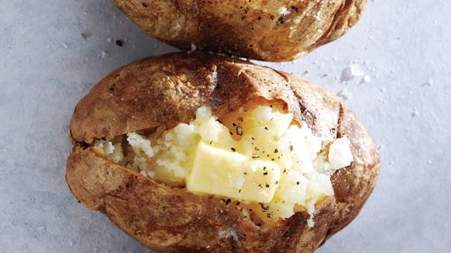 Don't Be the Person Who Screws Up a Baked Potato—Avoid These Common Mistakes