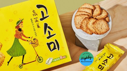 Are These Korean Snacks Cookies? Crackers? Who Cares—They’re Delicious