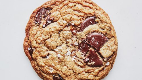 This Chocolate Chip Cookie Recipe Ruins Every Other Cookie Recipe