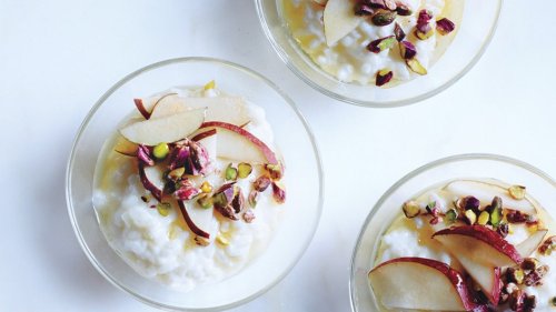 Rice Pudding with Fresh Pears and Honey