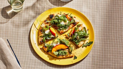Pan-Fried Pizza With Peaches and Burrata