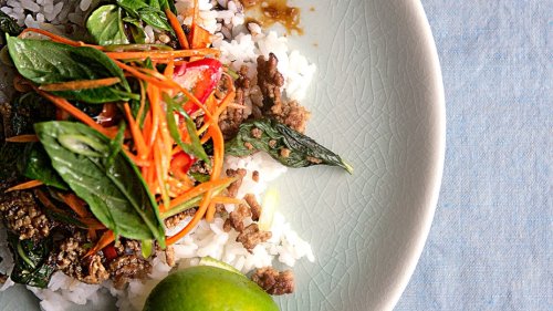 A Thai Dinner That's Too Good Not to Pun On