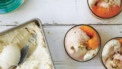 Frozen Yogurt with Poached Peaches