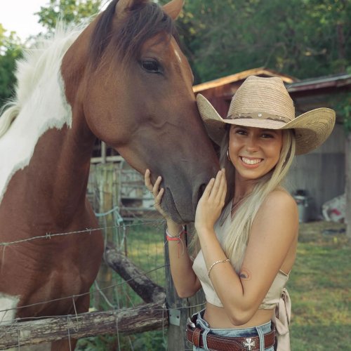 Hailey Welch’s Net Worth In 2025: Here’s Where Her Surprising Wealth Is Coming From