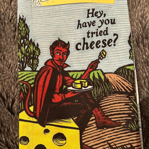 30 Times People Found Things In Thrift Stores That Defy Explanation (New Pics)